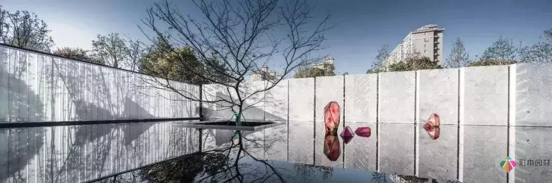 可借鑒的景觀設計中的雕塑案例哪里有？
