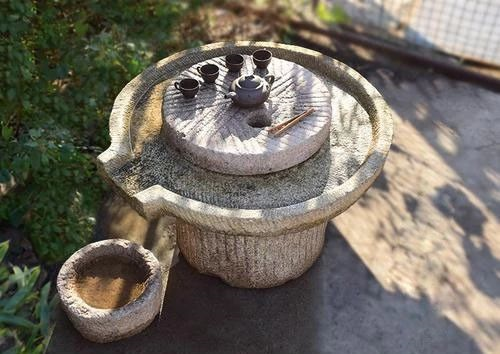 花園設(shè)計(jì)中的老石器應(yīng)用,妙到了極點(diǎn)