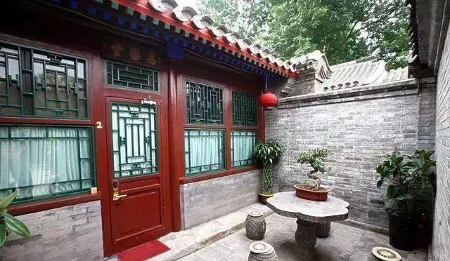 花園設(shè)計(jì)意境能夠給人像文章一樣，設(shè)計(jì)可以說(shuō)很優(yōu)秀